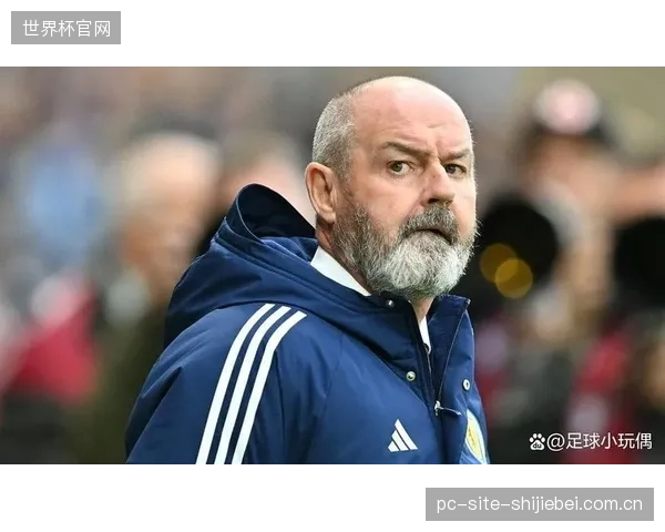 克拉克麾下的苏格兰队凭借稳定的主力框架建立起战术默契。